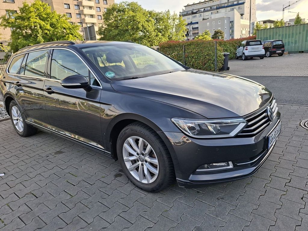 Image of Volkswagen Passat Variant