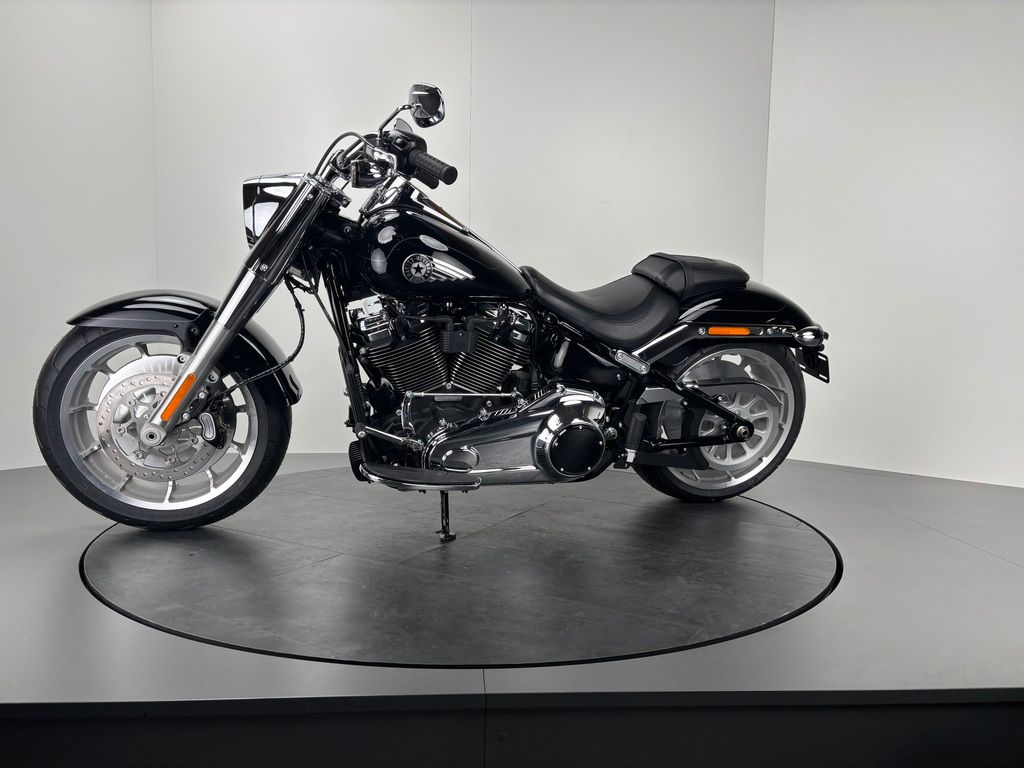 Fahrzeugabbildung Harley-Davidson SOFTAIL FAT BOY 117 *NEUWERTIGER ZUSTAND