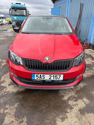 Skoda Fabia 1.2l TSI 81kW Monte Carlo panorama