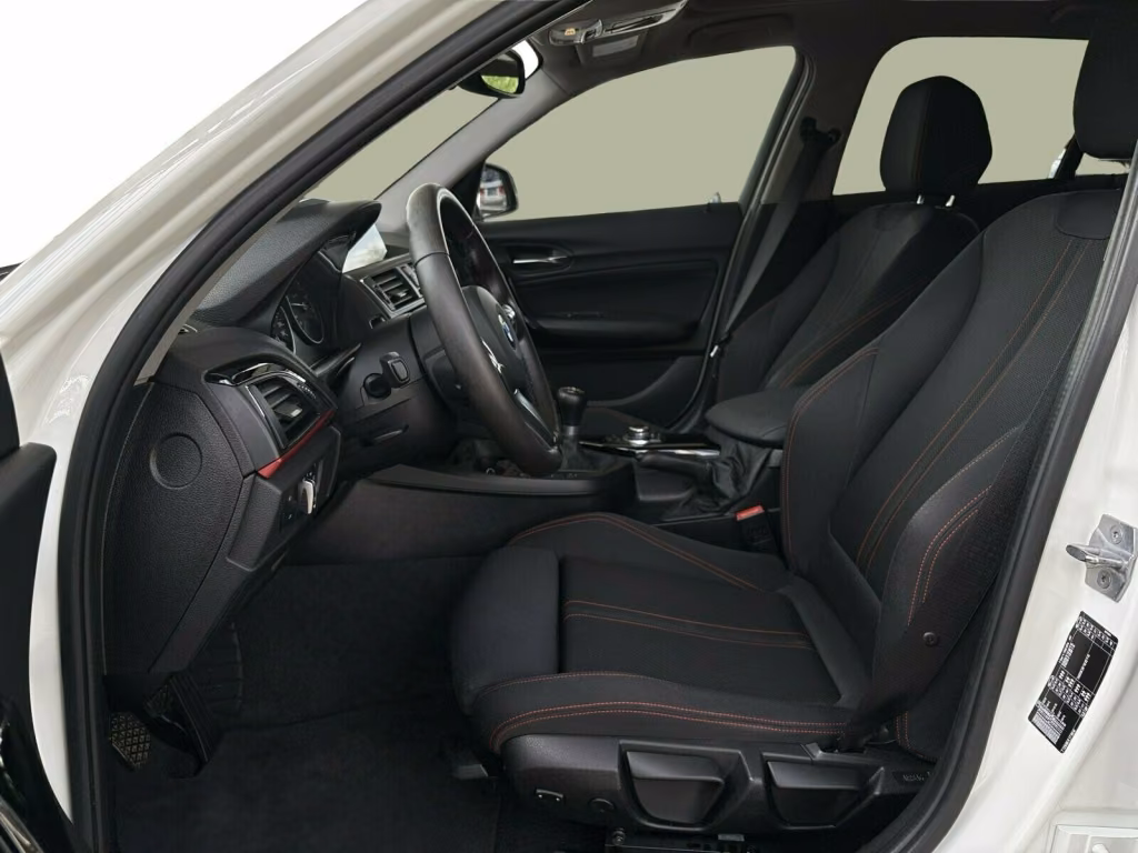 BMW 118 i Sport Line 2xKlima ACC AHK KlimaA LED LM