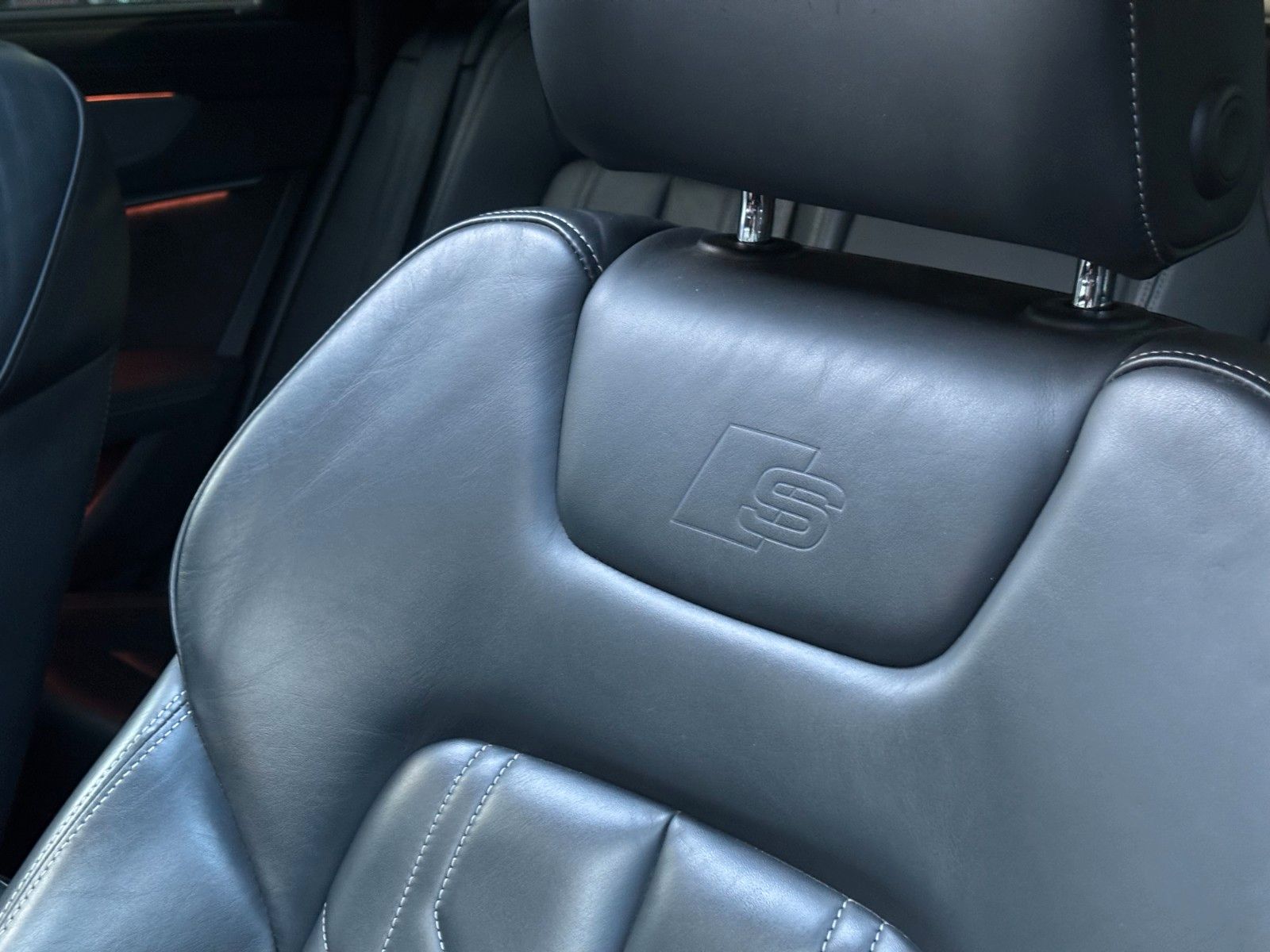 Fahrzeugabbildung Audi A6 Avant 50 TDI *S-Line*Pano*HUD*B&O*Kamera