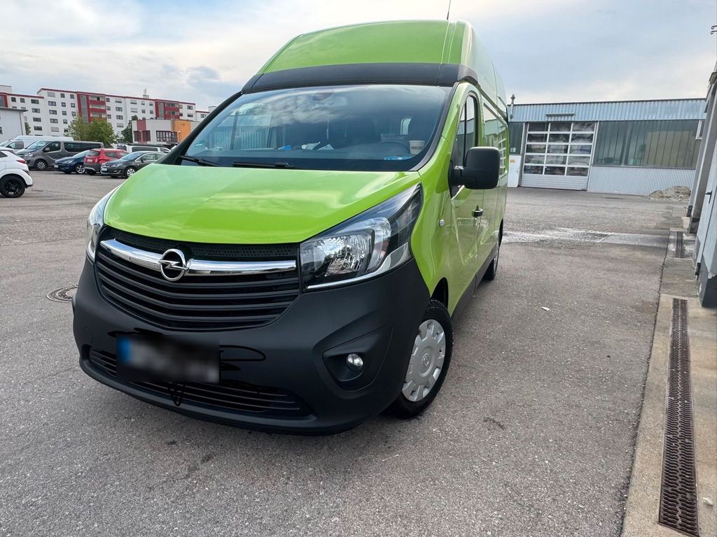 Image of Opel Vivaro