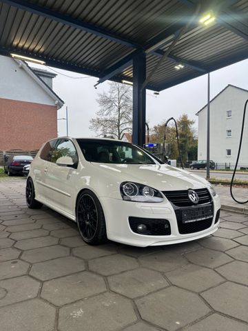 Volkswagen Golf 2.0 T-FSI GTI Edition 30 GTI Edition 30