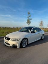 BMW Bmw e92 335i lci Dkg - BMW 3 Series aus 2012: Coupé