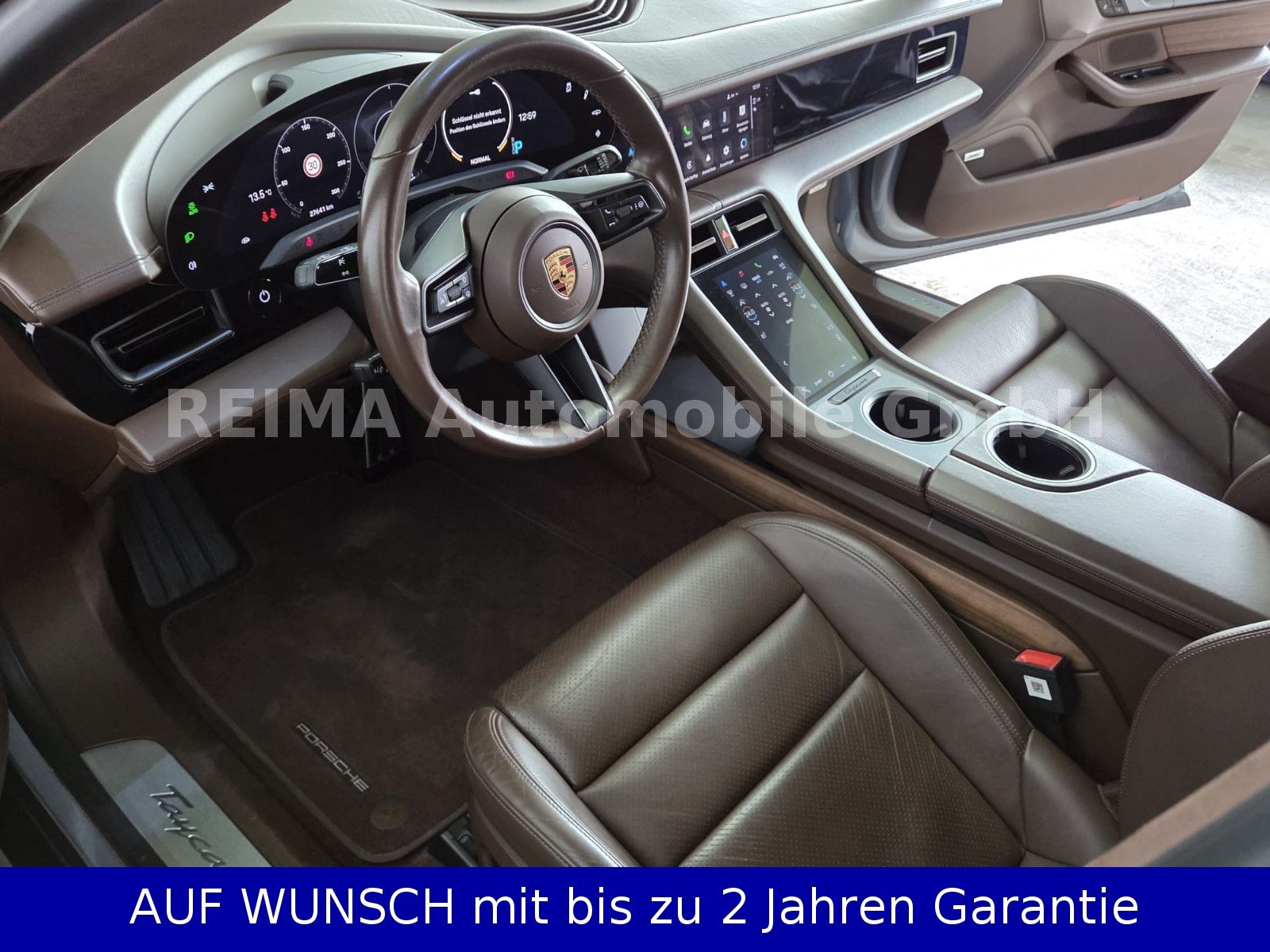 Fahrzeugabbildung Porsche Taycan Turbo 93 KWH, SOH 93,5%, LED