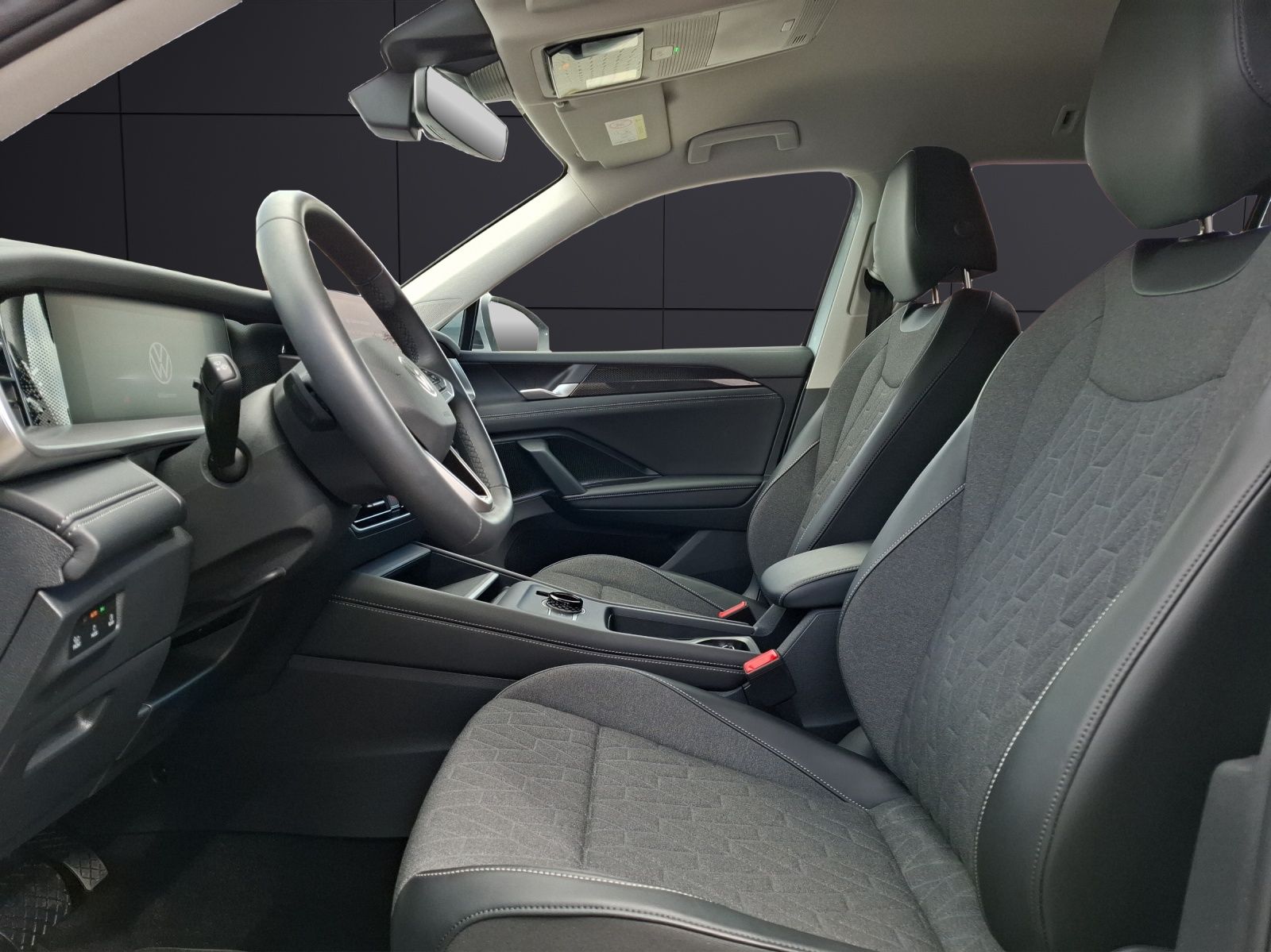 Fahrzeugabbildung Volkswagen Tayron eTSI Life LED AHK Navi AID ACC RFK SH
