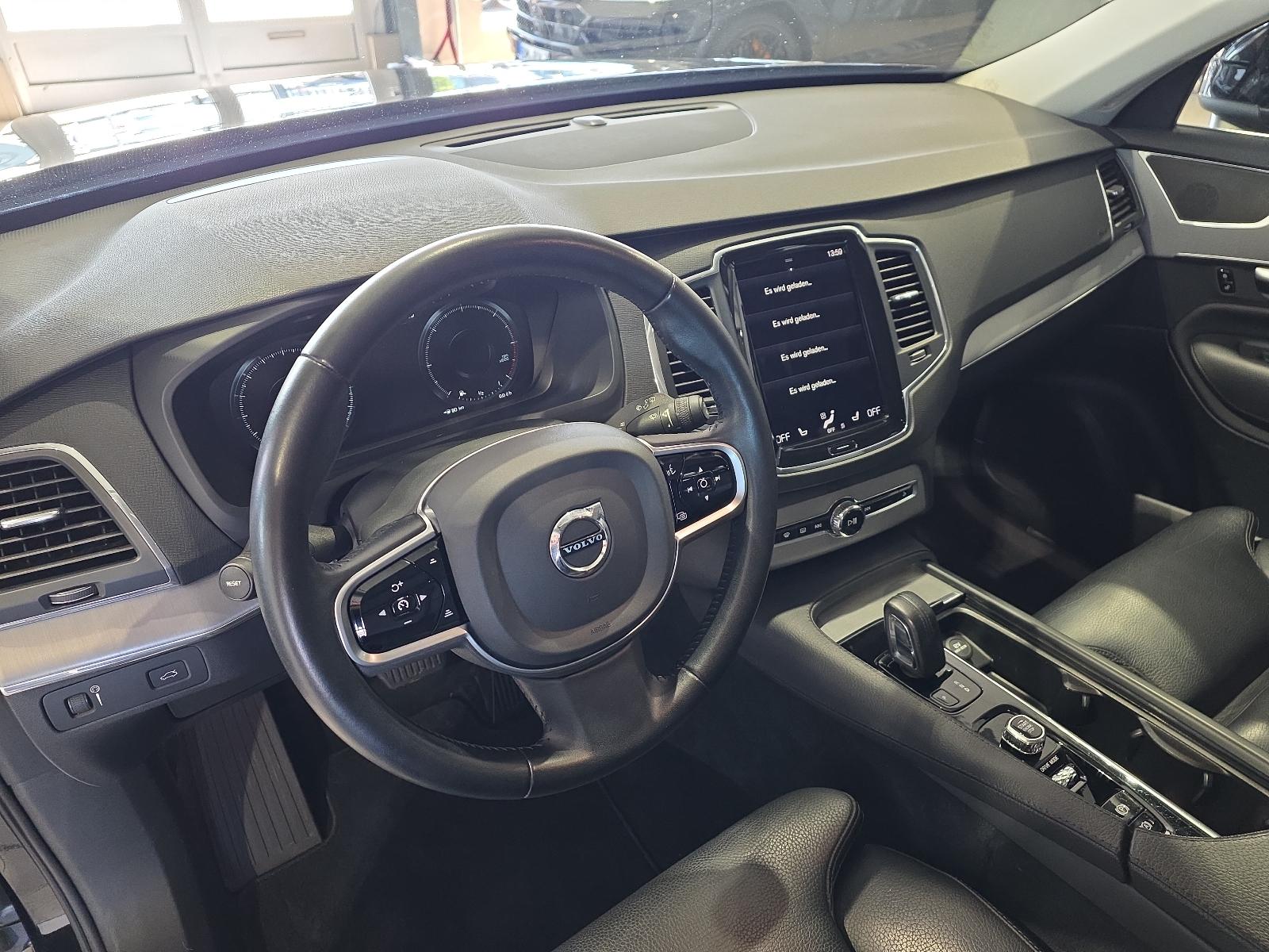 Volvo XC90 B5 (D) Momentum Pro AWD ACC BLIS Kamera LED