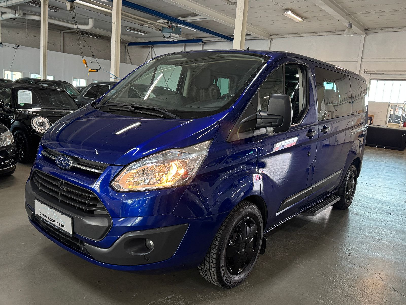 Fahrzeugabbildung Ford TOURNEO CUSTOM 2.2 TDCI WESTFALIA EUROLINE STHD