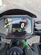 Kawasaki Z900 neuwertige ZR900F mit knapp 600KM! - KAWASAKI 600