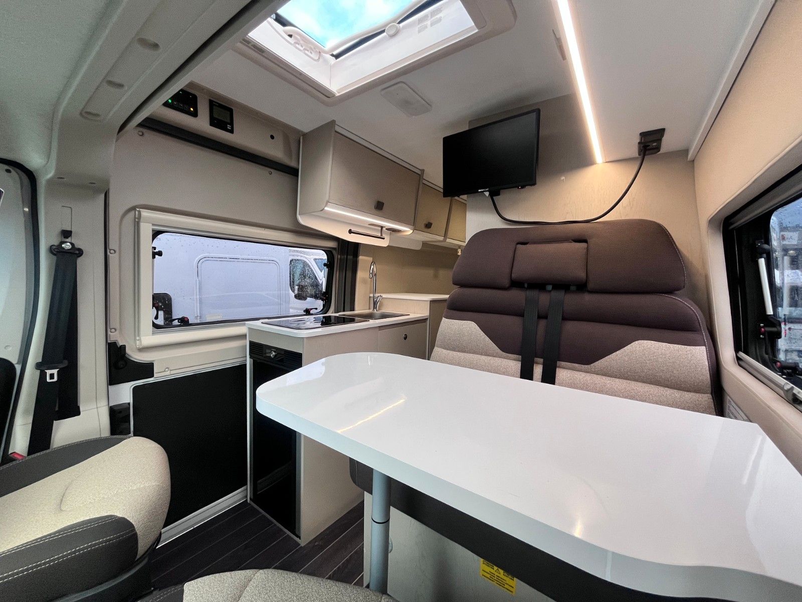 Fahrzeugabbildung XGO Van 104 ALL IN Ausstattung