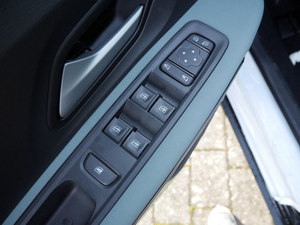 Fahrzeugabbildung Dacia Sandero Stepway Extreme TCe 110 FACELIFT 2026!!!