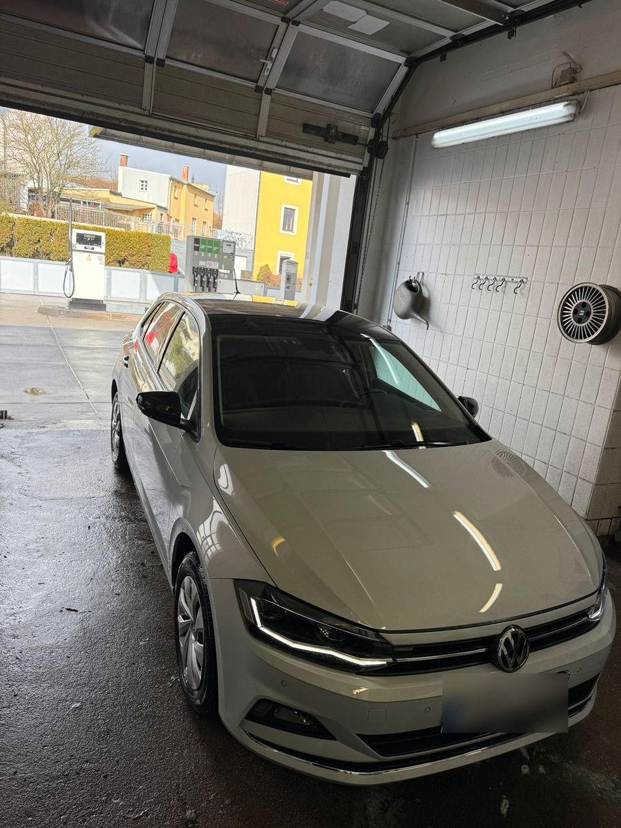 VW Volkswagen Polo
