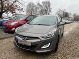 Hyundai i30 cw Classic,KLIMA,PDC - gebrauchte Hyundai i30 aus dem Jahr 2012