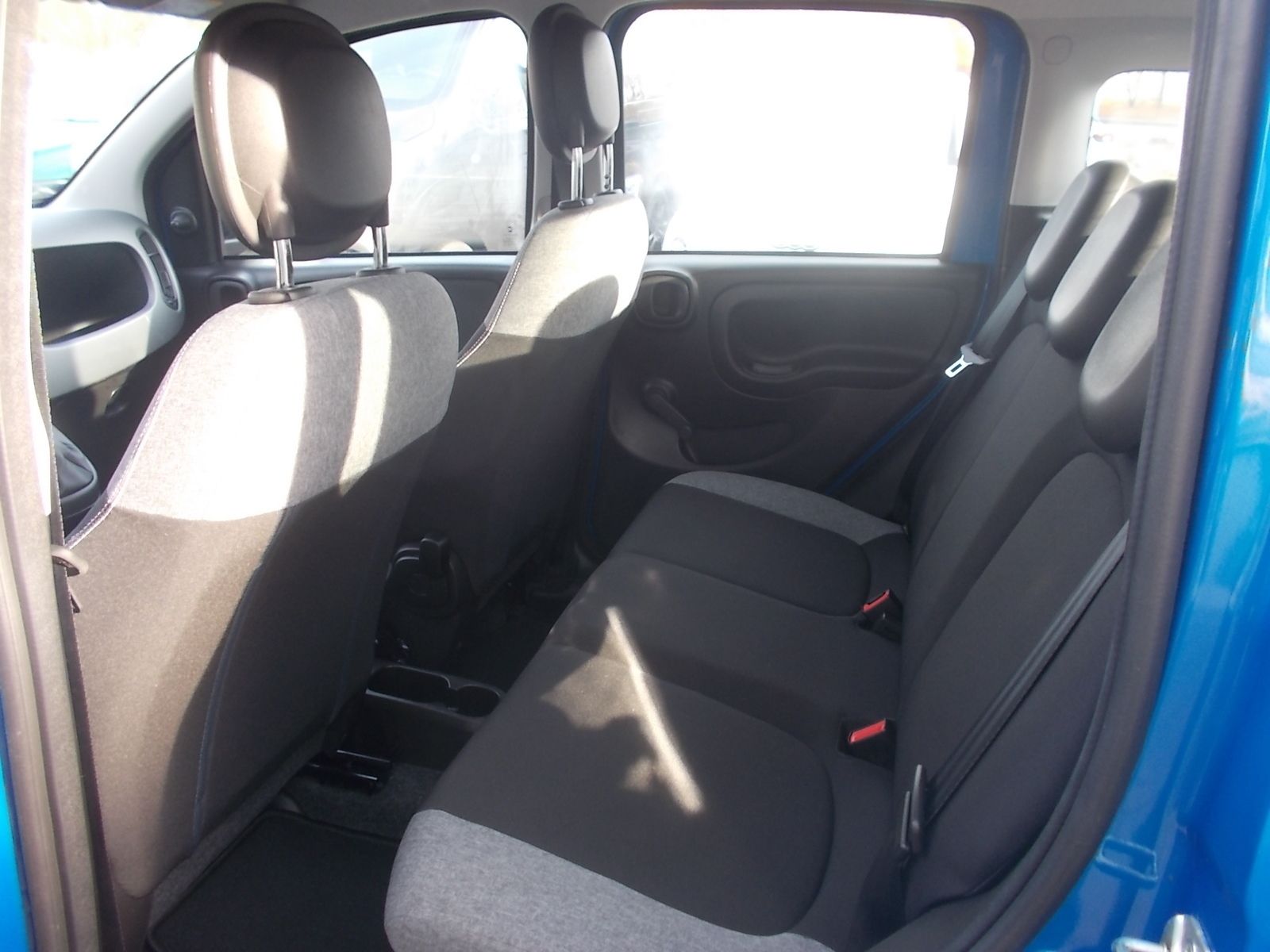 Fahrzeugabbildung Fiat Panda City Plus 1.0 Hybrid