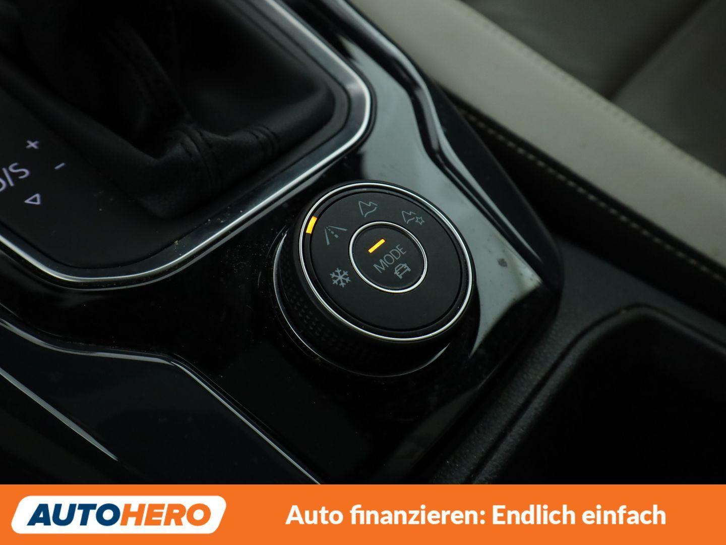 Volkswagen T-Roc 2.0 TSI Sport 4Motion Aut.*NAVI*VC*CAM*