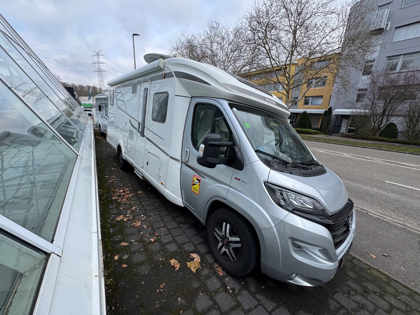 Fahrzeugabbildung HYMER / ERIBA / HYMERCAR Tramp  704 SL **1.Hand**nur 25000 km