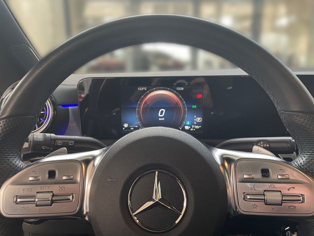 Fahrzeugabbildung Mercedes-Benz CLA 250 e SB AMG Night AHK Pano Navi LED Sport