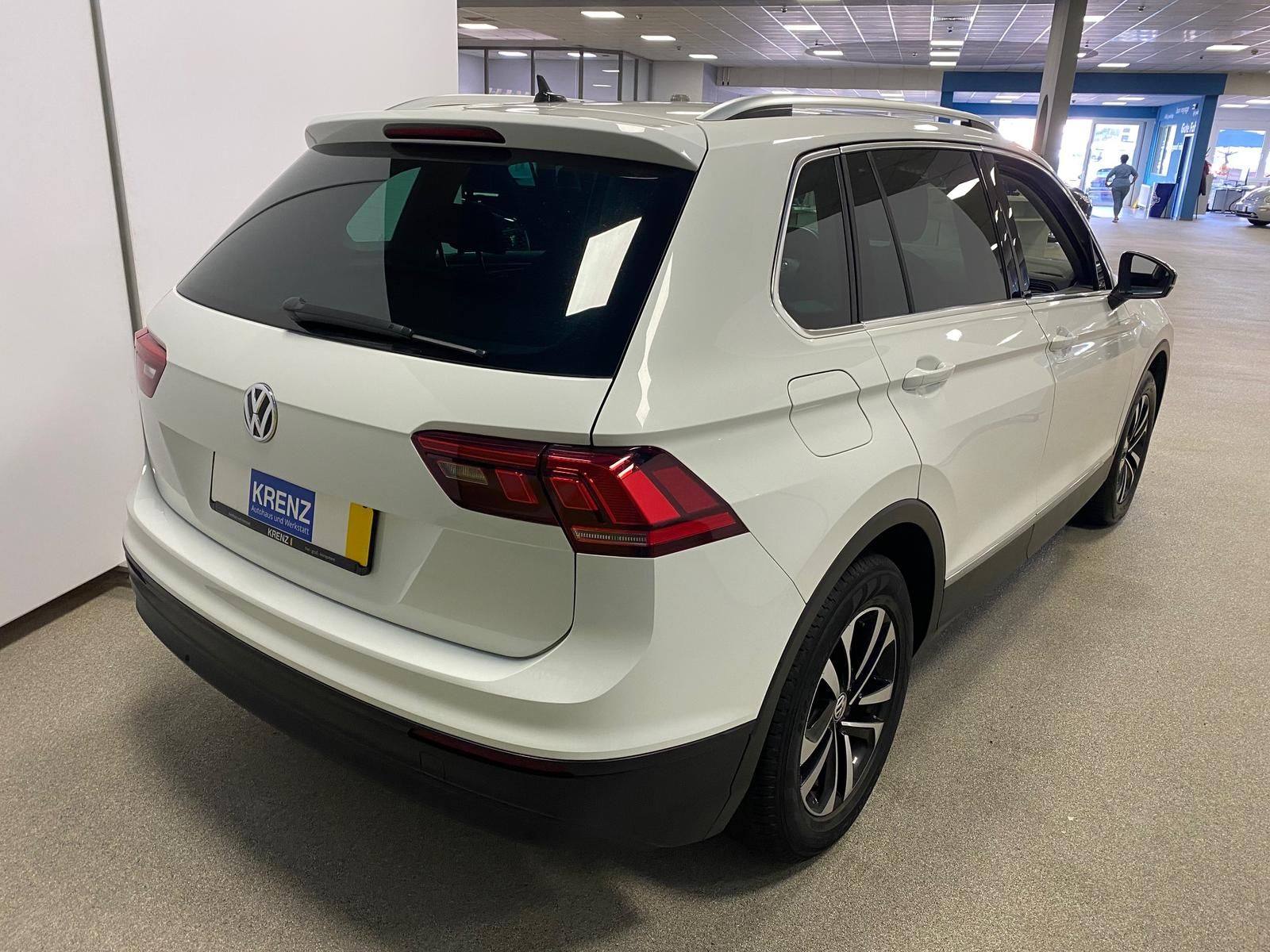 Fahrzeugabbildung Volkswagen Tiguan 2.0 TDI +AHK+APP+ALLWETTER+KLIMA+ACC