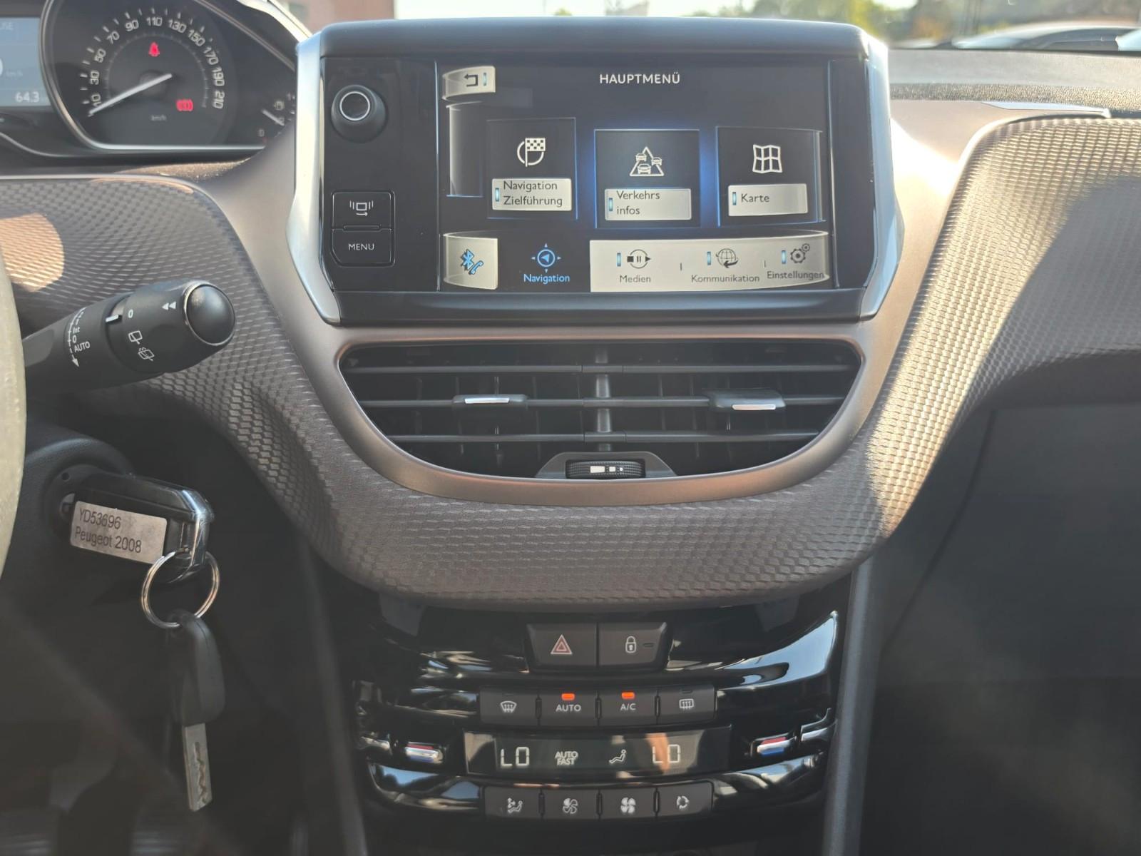 Peugeot 2008 Allure! TÜV NEU! Bordcomputer! Wenig KM!