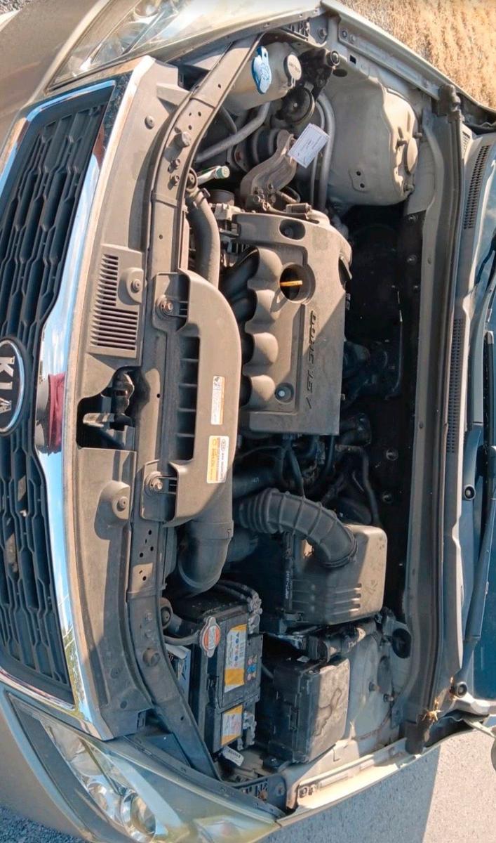 Kia cee'd 2011 — photo 8