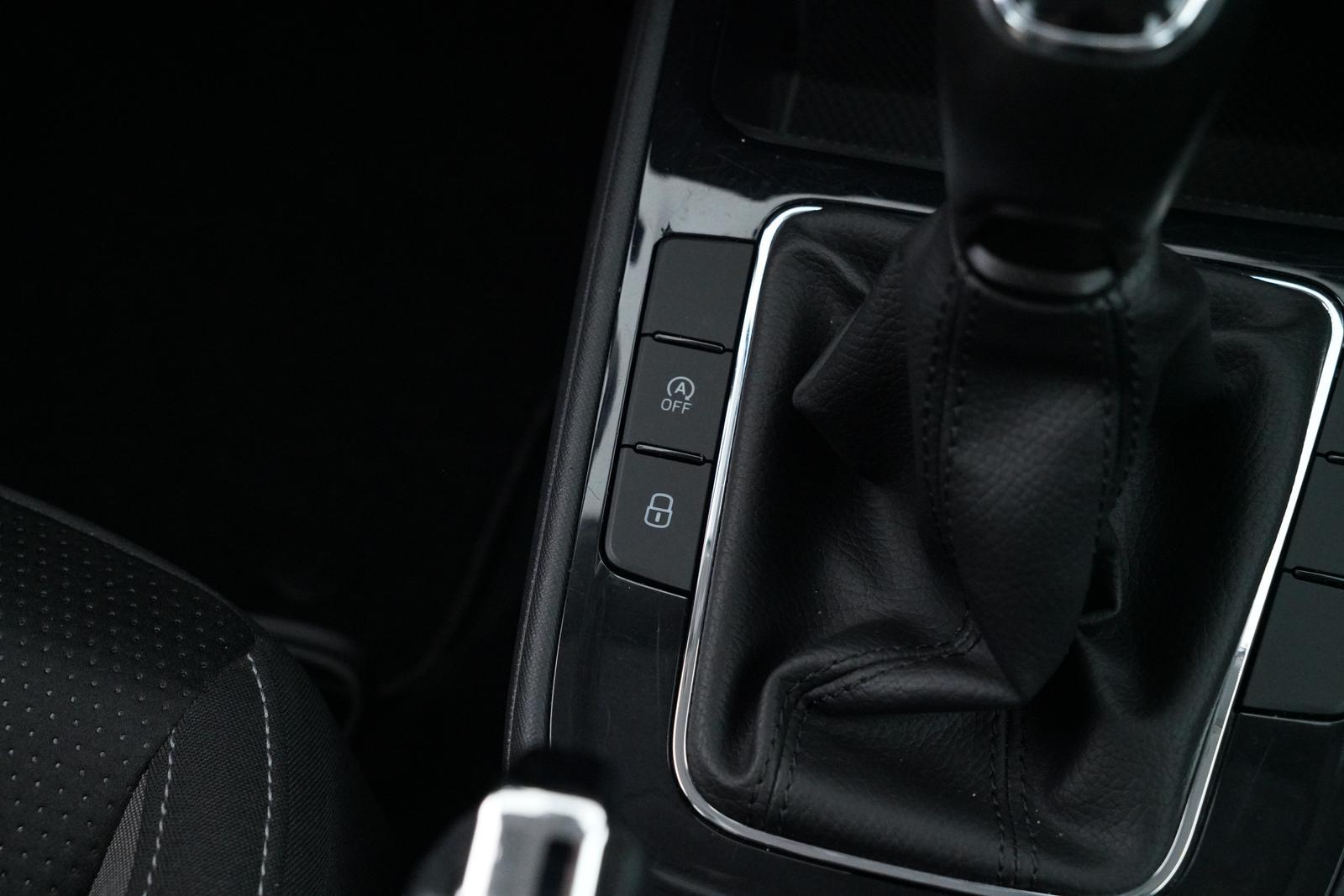 Skoda FABIA TOUR 1.0TSI 1.HAND+APPLE/ANDROID CARPLAY