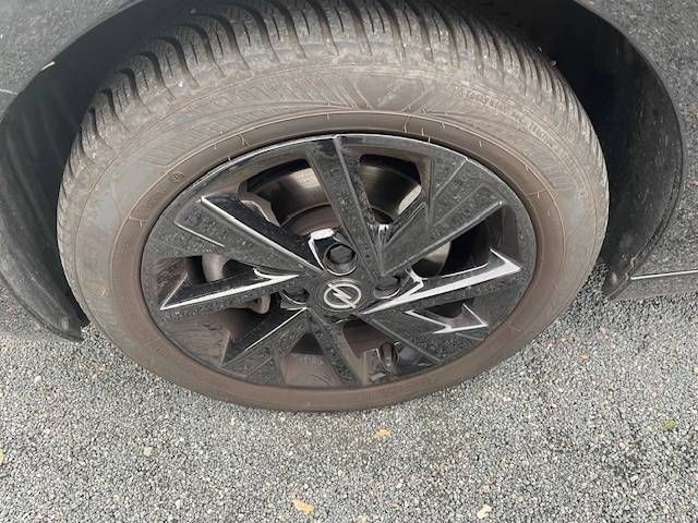 Fahrzeugabbildung Opel Corsa F 1.2 Turbo GS