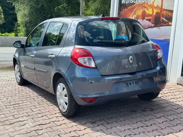 Bild 7 Renault Clio III Edition Dynamique