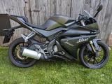 Yamaha YZF-R125 - YAMAHA SCHWARZ YZF R 125