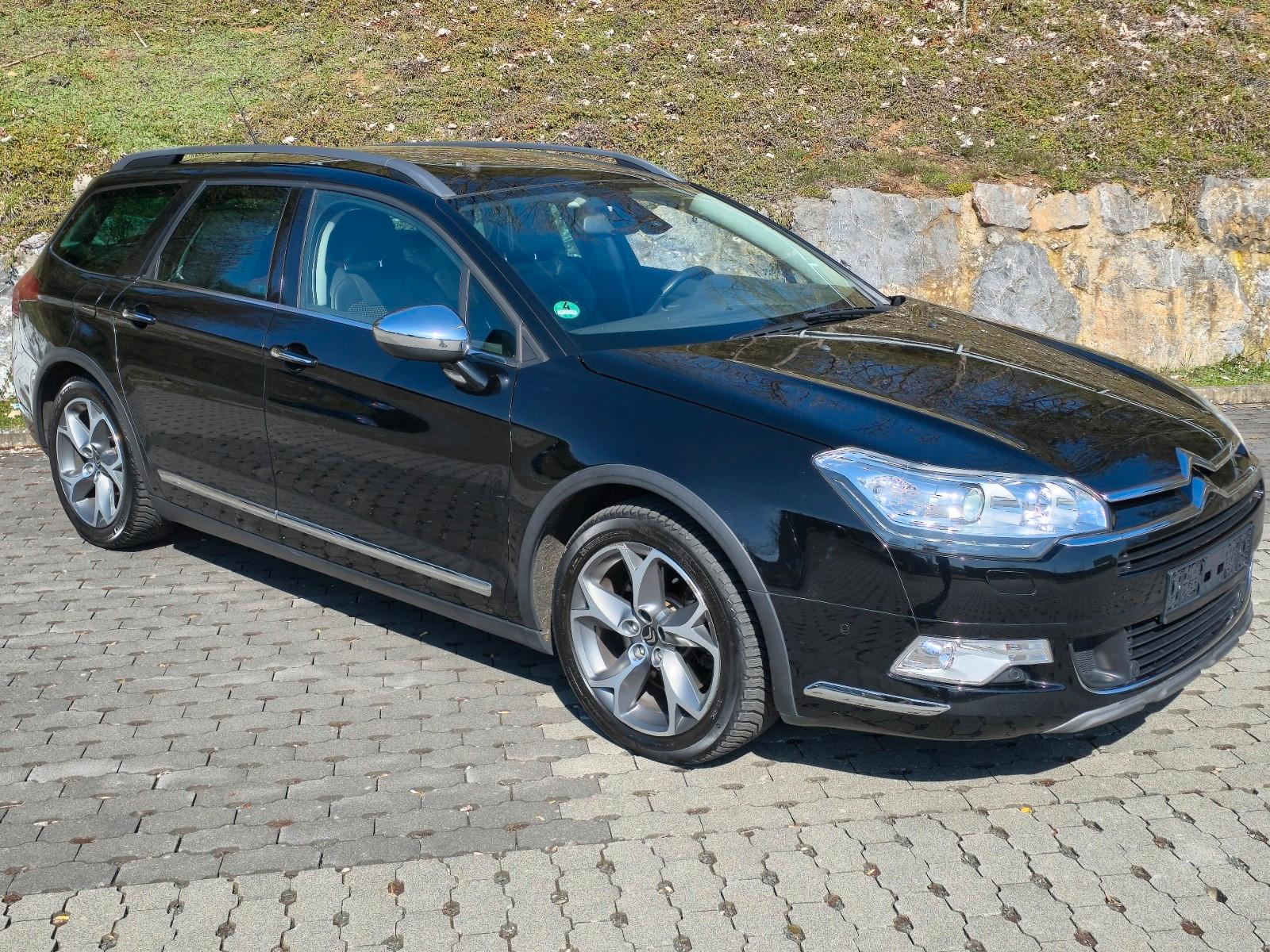 Citroën C5  XTR Automatik 180PS XENON PANO NAVI DAB