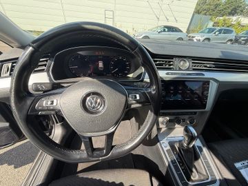 Volkswagen Passat Variant - 10