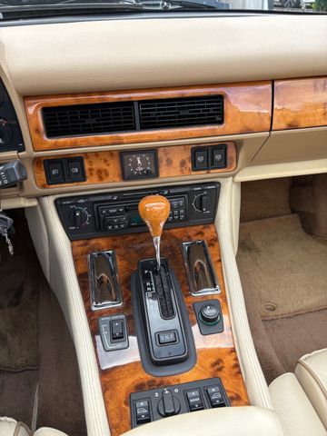 Fahrzeugabbildung Jaguar XJS Cabrio 4.0 Convertible 1.Hand+Top Zustand