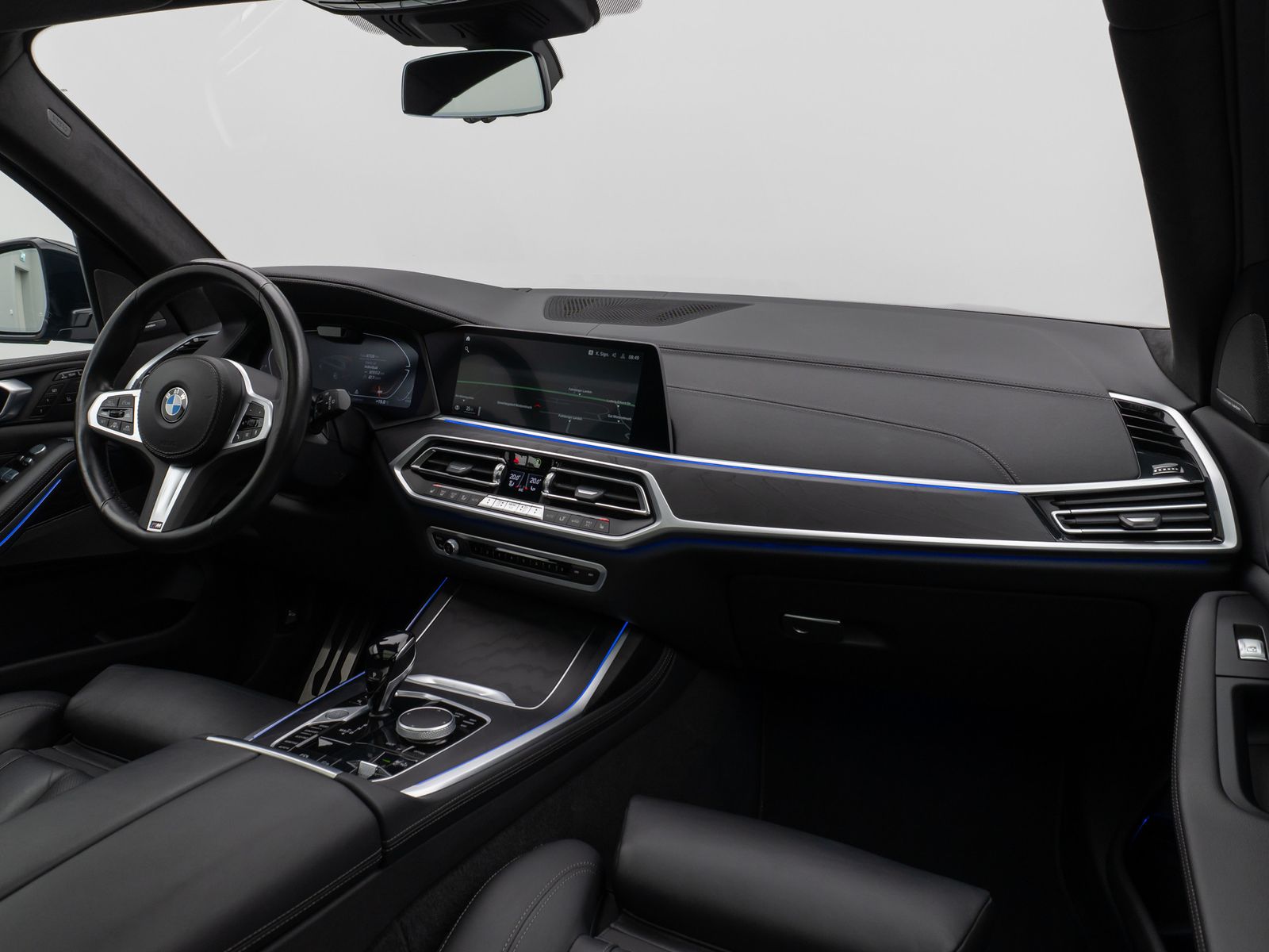 Fahrzeugabbildung BMW X7 xD40d M Sport 360°HUD DAB H/K SoftCl DisplKey