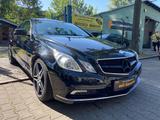 Mercedes-Benz E 350 E -Klasse Coupe E 350 CGI BlueEfficiency - Mercedes-Benz E 350 aus 2010: Coupe