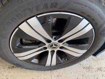 Mercedes C 200 - 3