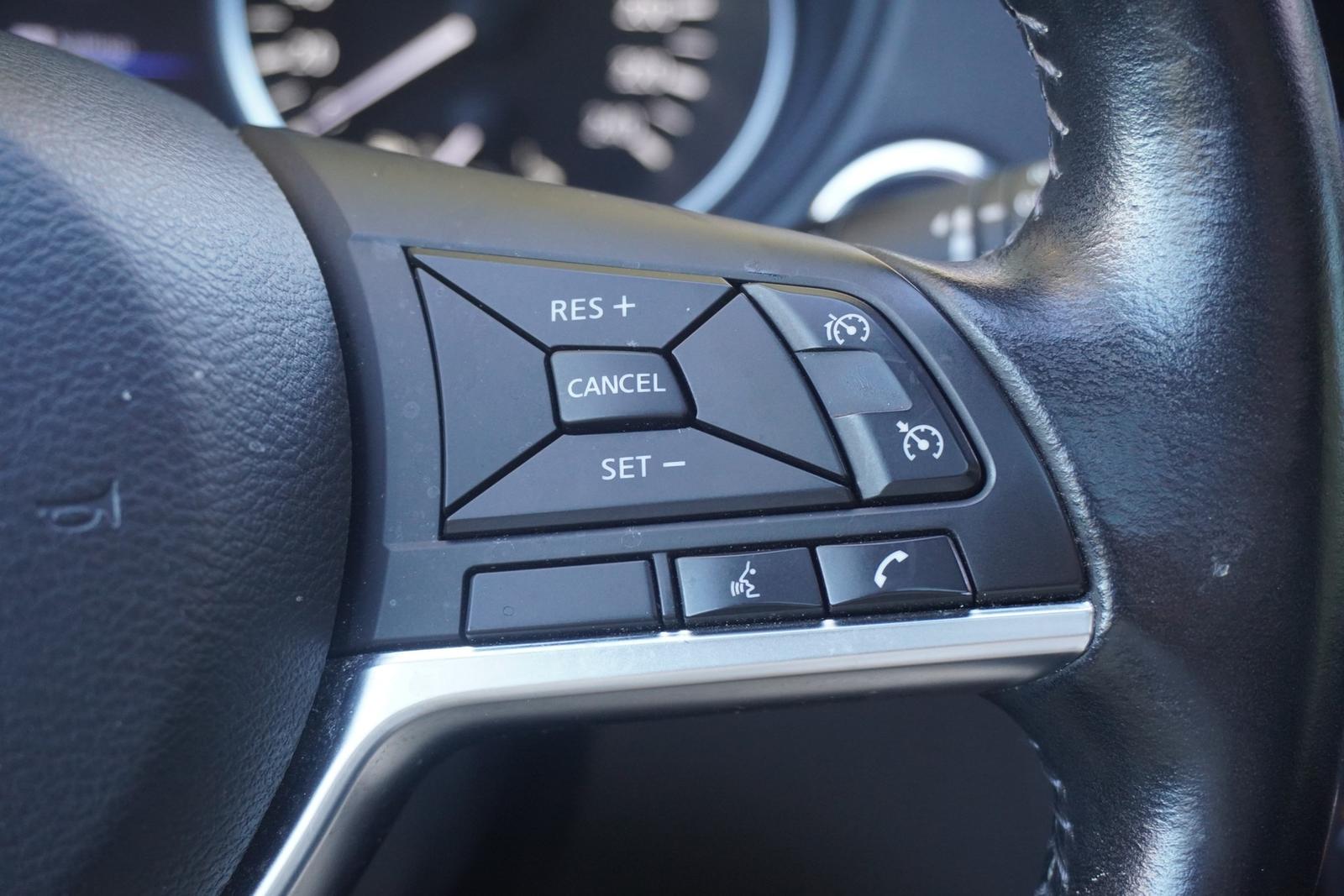 Nissan Qashqai 1.3 Tekna LED Navi Panorama 360° AHK