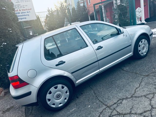 Volkswagen Golf 1.4 Comfort/Kl-Auto/81Tkm/Tüv12-25/1-Hand