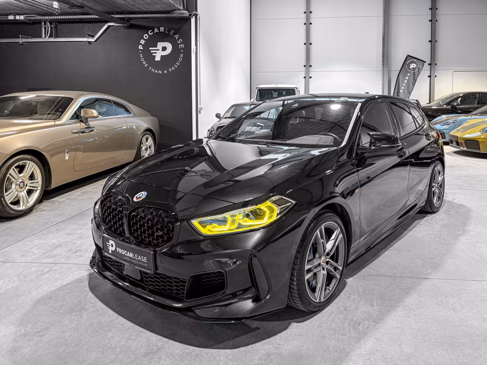 BMW M135 M135i xDRIVE/ ORIGINAL AKRAPOVIC EXHAUST