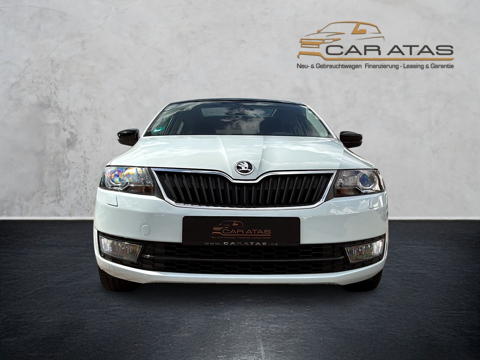 Fahrzeugabbildung SKODA Rapid 1.2i Edition NAVI PANORAMA XENON DAB PDC