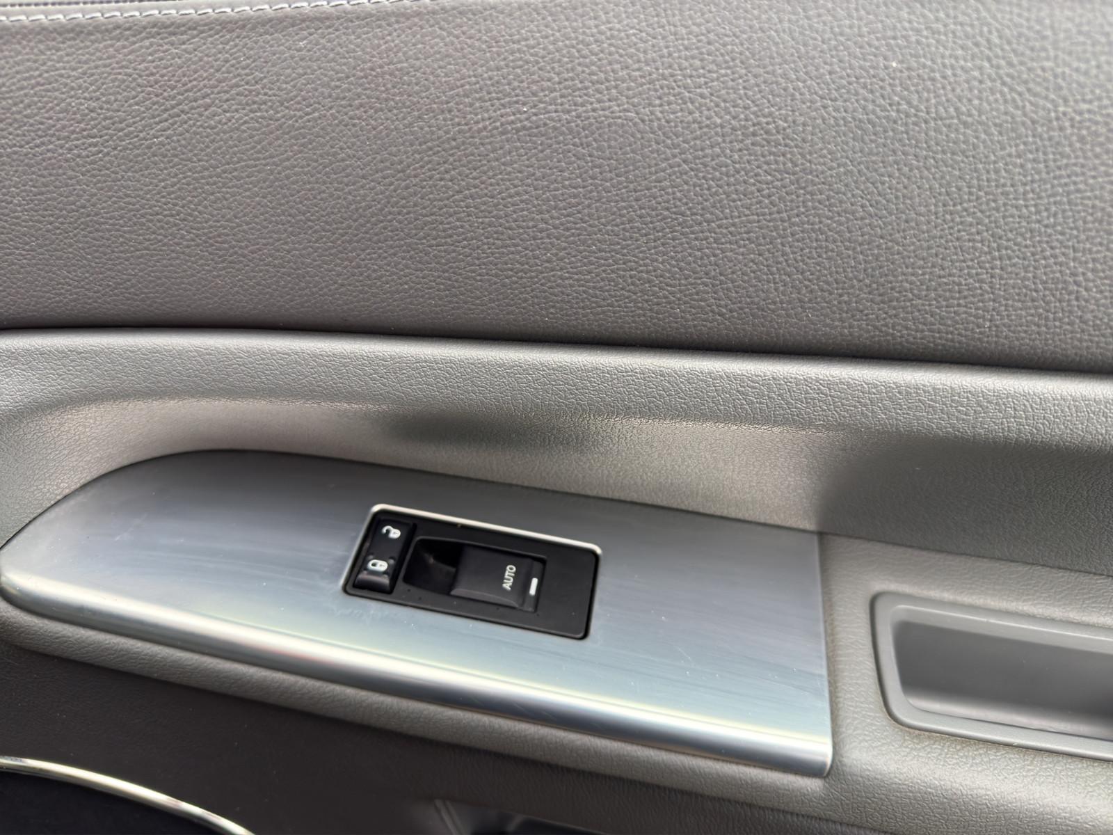 Jeep Grand Cherokee 3.0 CRD Limited 218ch - 2 ème main - Entretien Jeep - Toit ouvrant - Attelage