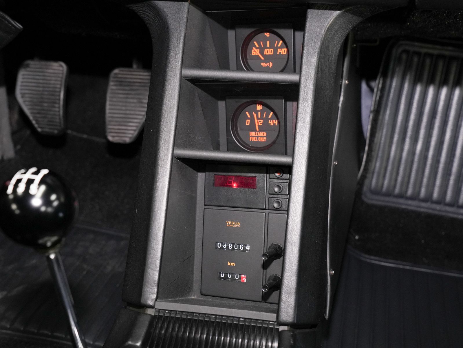 Fahrzeugabbildung Ferrari Testarossa - 38000 Km | im sehr guten Zustand!
