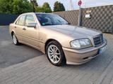 Mercedes-Benz C 220 CDI AVANTGARDE Avantgarde - Mercedes-Benz C 220 aus 2000