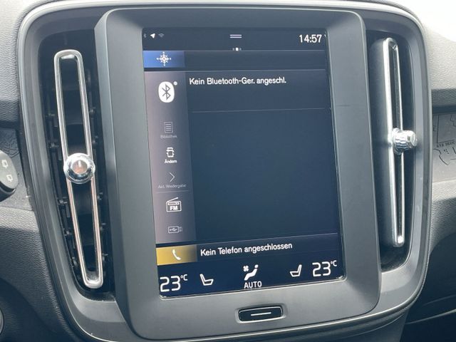 XC40 Basis D3 2WD AHK/Navi/GRA/PDC hi/Sitzhzg