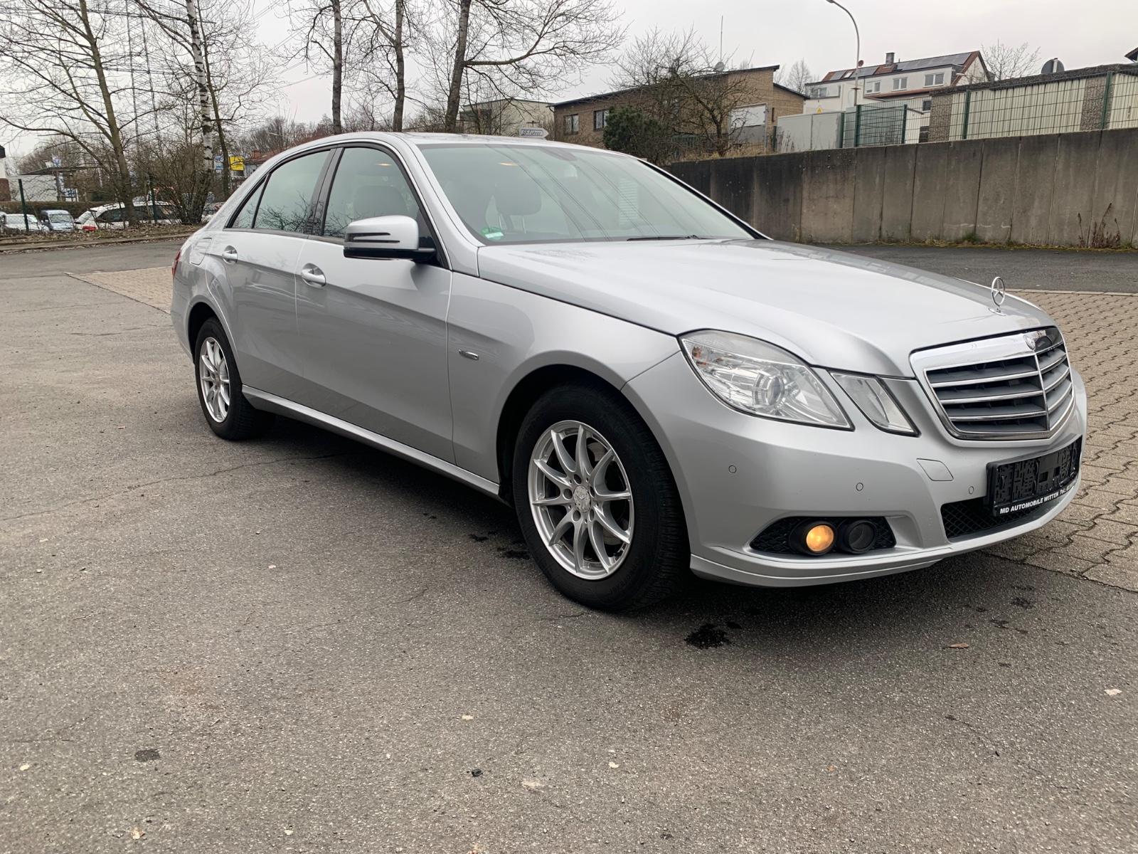 Mercedes-Benz E 220 CDI BlueEfficiency*Navi*Klima*Sitzh*PDC