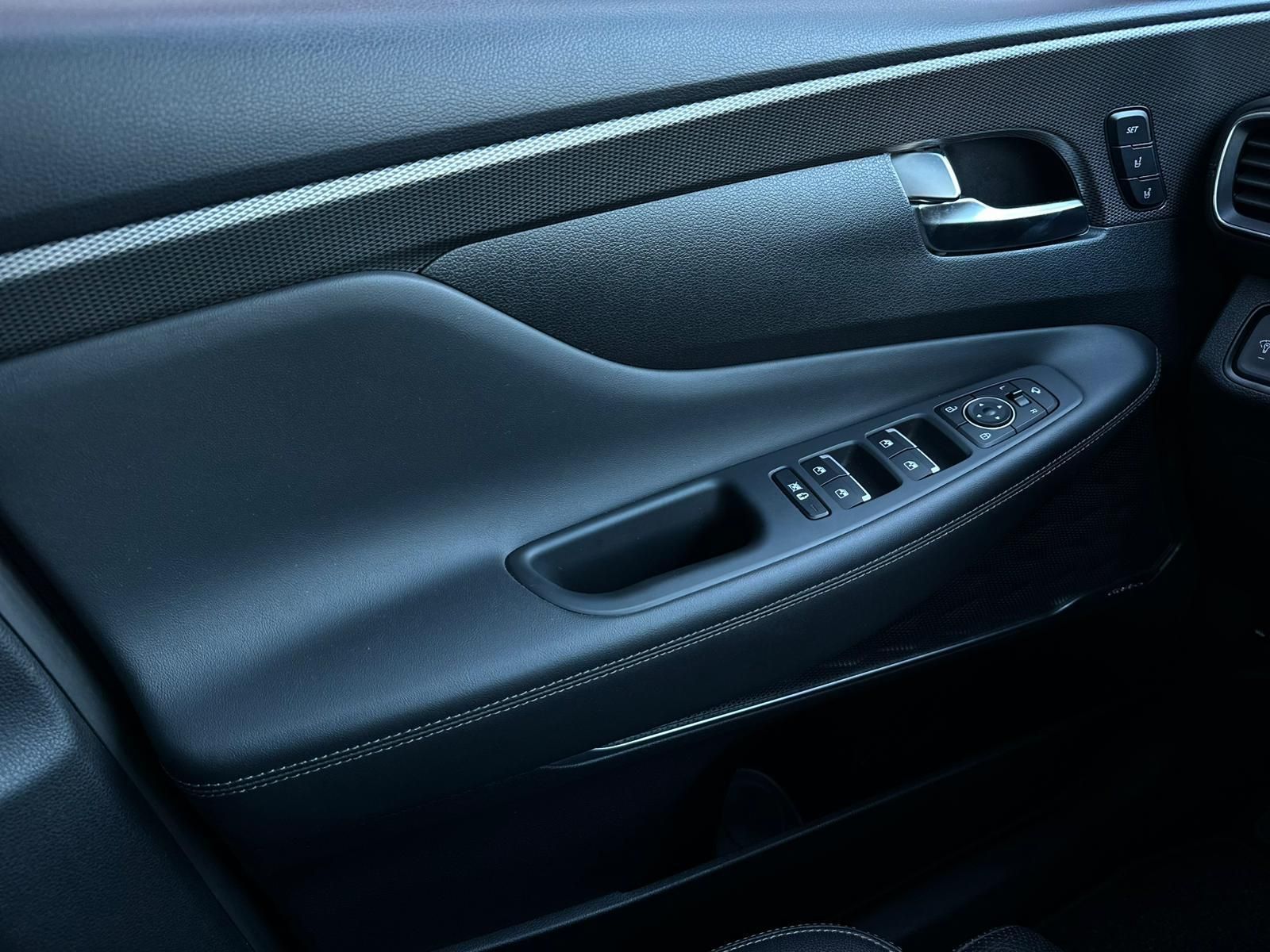 HYUNDAI SANTA FE 2.2CRDi PREMIUM 4WD* LED#4xSHZ#LH#KEYLE - Image 19