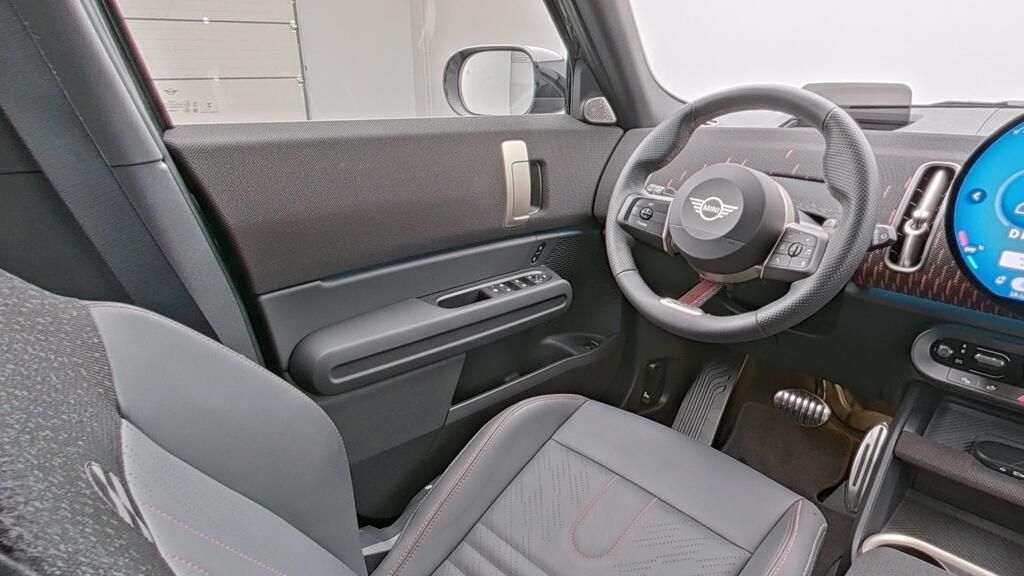 MINI John Cooper Works Countryman - Bild 11