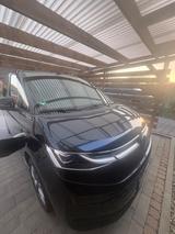 Volkswagen T7 Multivan eHybrid Energetic HuD ACC uvm. - blaue Volkswagen T7