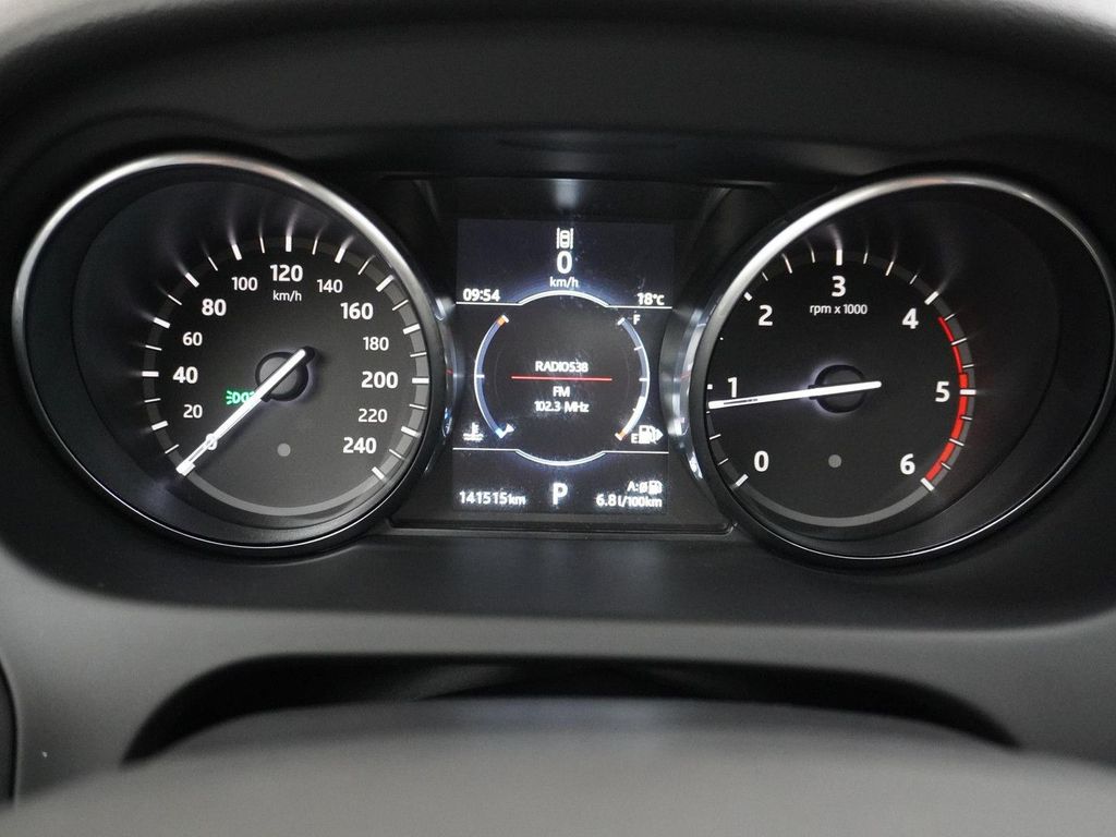 Land Rover Discovery Sport 2.0 TD4 HSE panorama dach AHK au