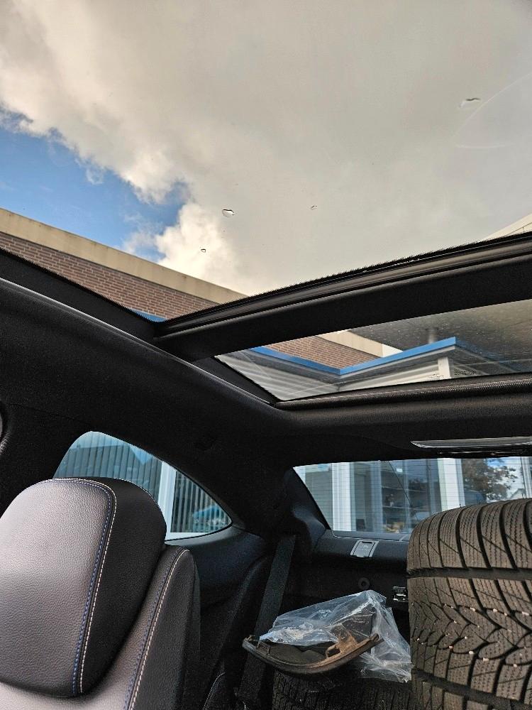 Mercedes-Benz C 180 Autom. AMG Line