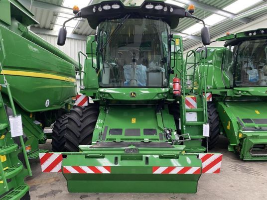 John Deere T550i