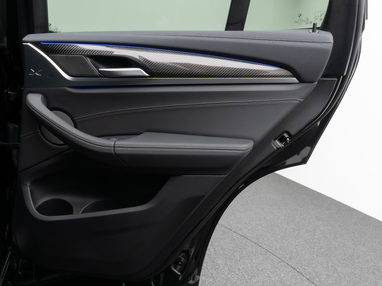 Fahrzeugabbildung BMW X3 M40i Panorama Laser 360°HUD DAB H/K 20Zoll